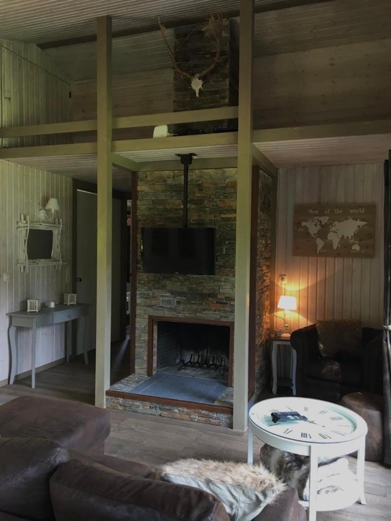 Chalet Le Faye Waimes Exteriör bild